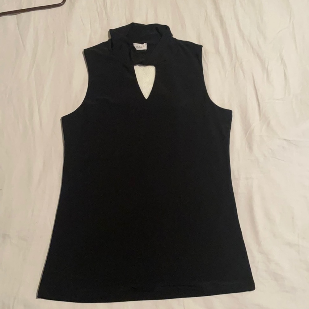 Le Liz Keyhole Knit Tank